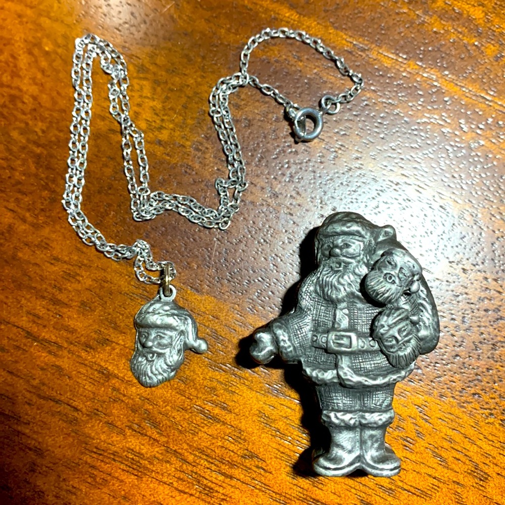 🎅 Torino Christmas Santa Pewter Set - earrings, necklace, and broach